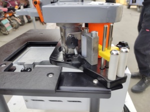 Machine à chants portative - Coupe-bordures électrique léger <span class=keywords><strong>pour</strong></span> PVC, placage <span class=keywords><strong>de</strong></span> <span class=keywords><strong>bois</strong></span> et ABS - Product Image 5