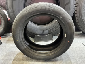 Neumáticos Radiales Chinos sin Cámara para Automóviles de Pasajeros, Todas las Temporadas, 205/55R16 205/60R16 215/60R16, Buena Seguridad, Neumáticos Nuevos para Automóviles - Product Image 6