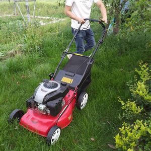 <b>Garden</b> <b>Tools</b> Hand Push Petrol Lawn Mower - Product Image 5