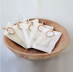 2x3.5 pollici gioielli in vetro <span class=keywords><strong>sacchetto</strong></span> di carta compostabile Mini caramelle Tag <span class=keywords><strong>Confetti</strong></span> pacchetti bomboniere <span class=keywords><strong>matrimonio</strong></span> sacchetti di carta oleata - Product Image 4