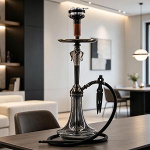 Set de Hookah Negro con Base de Metal y Vidrio, Kit de Pipa para Tabaco con Manguera y Accesorios para Salón, Bar o Uso Doméstico - Product Image 3