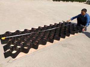 150mm 200m hauteur <span class=keywords><strong>Stabilisateur</strong></span> De <span class=keywords><strong>Gravier</strong></span> Grille PEHD Géocell mur de soutènement pour stabiliser les sols - Product Image 3