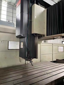 Centre d'usinage à portique CNC de précision SP3016 de marque taïwanaise, équipement industriel de découpe de métaux robuste, grande capacité automatique - Product Image 3