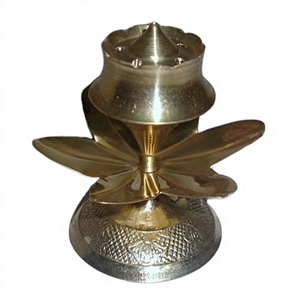 Nueva última Flor de latón Pooja Agardan para templo y hogar acabado en oro - Product Image 1
