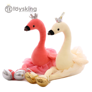 Juguetes de Peluche de <span class=keywords><strong>Cisne</strong></span> y Flamenco con Corona - Lindos Animales de Peluche con Corona, Peluche de Flamenco Suave y <span class=keywords><strong>Cisne</strong></span> Blanco para Regalo - Product Image 3