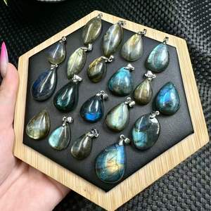 Liontin kristal alami S925 kualitas tinggi pola tetesan air perhiasan batu permata Labradorite penyembuhan - Product Image 2