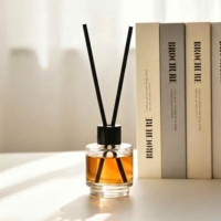 Diffuseur de parfum en verre de luxe personnalisé pour la maison, l'hôtel, le bureau, contenant d'aromathérapie, bouteille en verre décorative