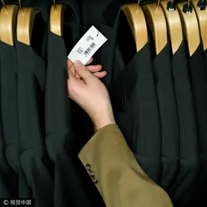 Pemasok printer pencetakan transfer termal Tiongkok 2024 label pakaian cetak kualitas tinggi sesuai pesanan murah
