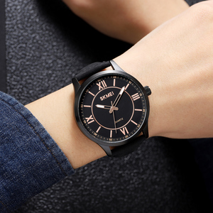 Reloj Cuadrado Vintage Minimalista para Hombre, con Números Romanos, Correa de Cuero Impermeable, Reloj de Pulsera de Cuarzo - Product Image 1