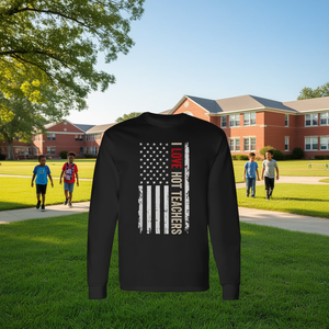 Camiseta de manga larga con bandera estadounidense de I Love Hot Teachers - Product Image 3