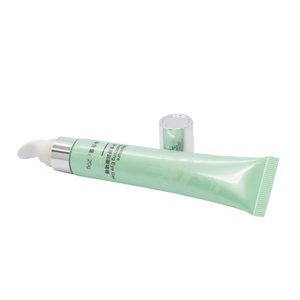 Tubes personnalisés pour crème pour les yeux verte, tube en plastique à étiquette privée, conteneur compressible vide pour crème pour les yeux, tube en plastique - Product Image 3