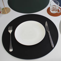 Vente en gros de sets de table rectangulaires classiques en PVC et cuir personnalisés, livraison rapide, élégants, luxueux, écologiques, imperméables et lavables