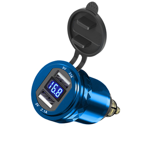 Caricabatterie per <span class=keywords><strong>Auto</strong></span> <span class=keywords><strong>USB</strong></span> Doppio 5V 4.2A con <span class=keywords><strong>Ingresso</strong></span> 12V, Impermeabile, per Triumph Tiger 800 Xc e BMW R1200Rt - Product Image 3