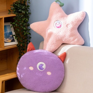 Nouvelle Peluche Lapin Créative Super Douce « Petit Monstre » avec Rembourrage en Coton PP, Broderie et Design Verni UV – Idéale pour Anniversaire et Anti-Stress - Product Image 2