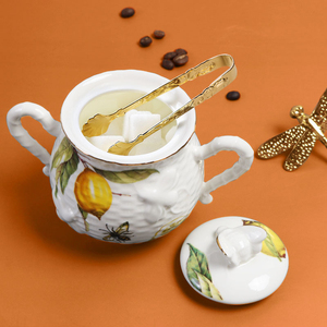 Juego de Taza y Platillo de Cerámica con Relieve de Estilo Europeo, Ecológico, Diseño Clásico Moderno para Cafetería - Product Image 3