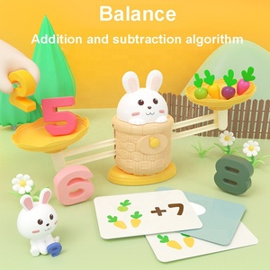 Juego de Equilibrio de Zanahorias para Aprender Matemáticas Montessori, Juguete de Balanza de Conejo, Juego de Memoria de Granja Feliz con 48 Tarjetas - Product Image 5
