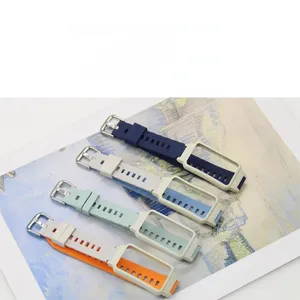 Bracelet en silicone à motif ondulé + étui pour <span class=keywords><strong>Huawei</strong></span> <span class=keywords><strong>Band</strong></span> <span class=keywords><strong>6</strong></span>/6Pro/7 Honor <span class=keywords><strong>Band</strong></span> <span class=keywords><strong>6</strong></span> 7, bracelet de sport de remplacement, bracelet de montre respectueux de la peau - Product Image 5