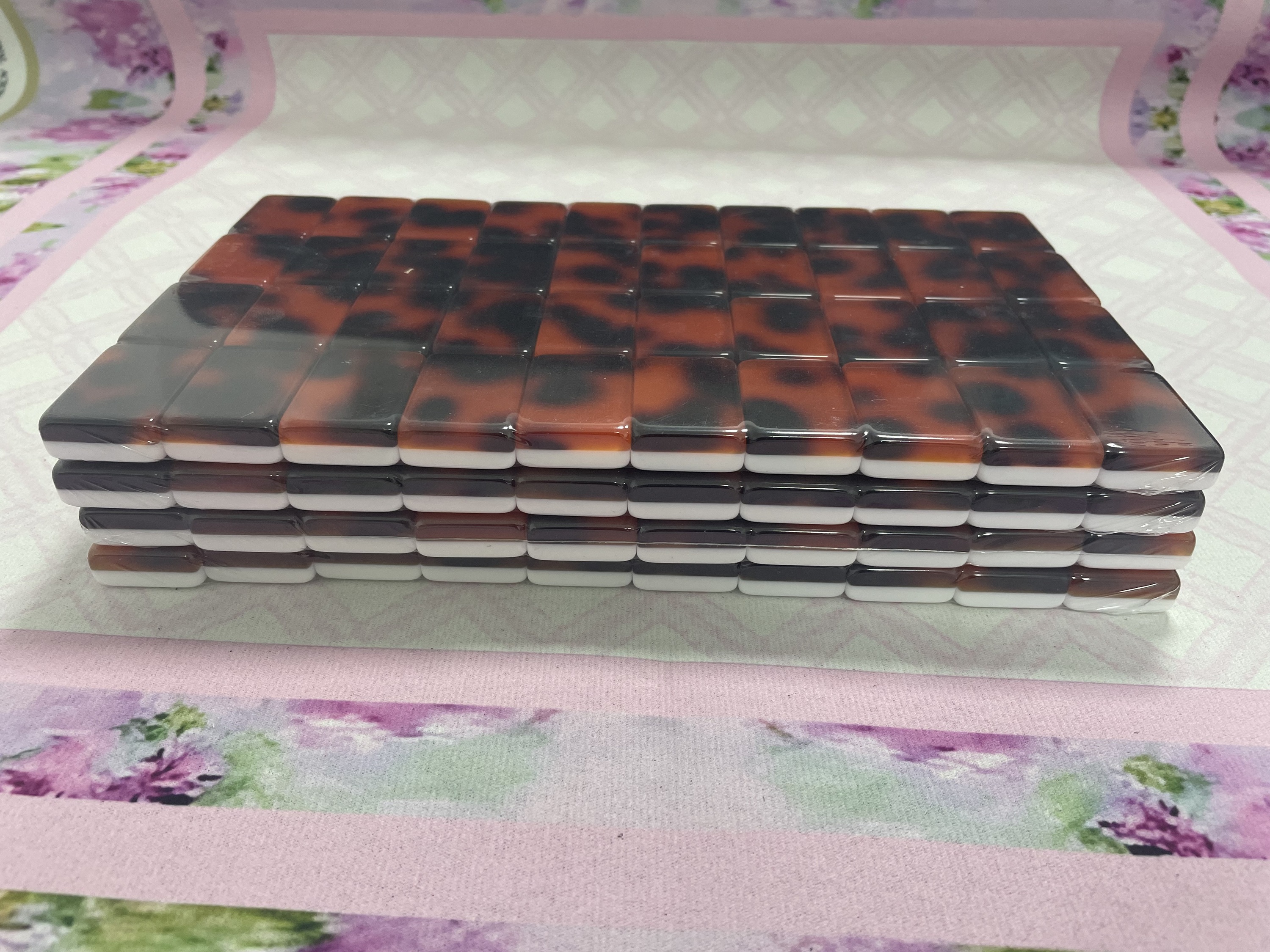 Tortoise pattern