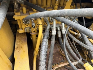 รถขุด CAT 336GC รุ่นใหม่ 36 ตัน ประหยัดน้ำมัน ใช้สำหรับงานเหมืองและงานถนน ระบบไฮดรอลิก CAT 336 336d ของแท้ - Product Image 6