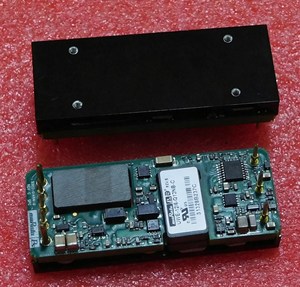 UWE-24-3-Q12PB-C 72W อุปกรณ์จ่ายไฟแบบแยกส่วน DC-DC 9-36V เป็น 24V 3A 1/8 Brick Baseplate 1.5kV TH สำหรับอุตสาหกรรม ประสิทธิภาพ 90% - Product Image 3