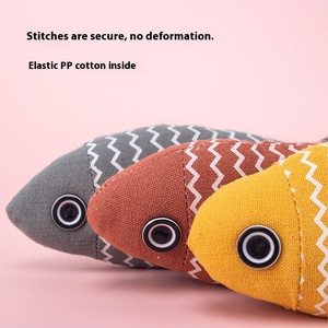Juguete para masticar pescado de arpillera estilo dibujos animados de lino ecológico para gatos, muñeco de hierba gatera para mascotas - Product Image 2