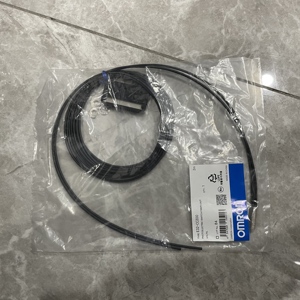 Cảm biến sợi quang <span class=keywords><strong>E32</strong></span>-<span class=keywords><strong>CC200</strong></span> 2m M6 đồng trục, phát hiện quang điện công nghiệp IP67 cho các vật thể nhỏ - Product Image 3