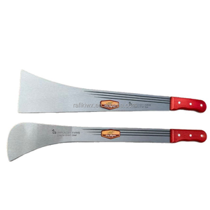 Couteau à canne à sucre à manche en bois rouge. Exporté vers l'Afrique de l'Ouest. Couteau à canne à sucre africain. Couteau à canne à sucre nigérian. M205 - Product Image 1