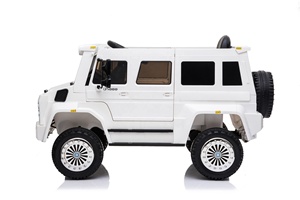 Auto Eléctrico Infantil Unimog U500 con Licencia Oficial para que los Niños Conduzcan - Product Image 2