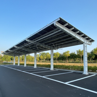 Structure durable en acier au carbone, système de montage de carport solaire, solution de stationnement solaire extérieure personnalisable