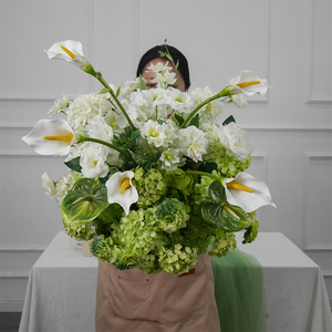 ดอกไม้ประดิษฐ์ทรงกลมสีเขียวขาว กุหลาบ สำหรับตกแต่งงานแต่งงาน ขายส่ง - Product Image 1