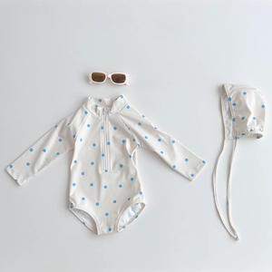 Vente en gros personnalisation pull-over coréen imprimé à pois carrés maillot de bain crème solaire pour bébé garçon et fille avec <span class=keywords><strong>bonnet</strong></span> de bain été - Product Image 4
