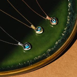 Nueva llegada forma de corazón turco mal de ojo Nazar azul suerte ojos de pavo colgante gargantilla Nazar collar ojo turco collar - Product Image 3