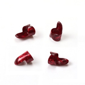 Alice AP-M/AP-N Folk Guitar Right Finger Nail Cover Celluloid Thumb Scraper Plectrum for Musical Instrument Accessory - Product Image 3