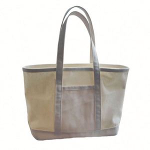 High Quality Customizable Eco-Friendly Canvas Tote Bags Wholesale Shopping Bags with Low MOQ and <b>Printed</b> Logo - Product Image 1