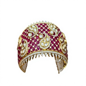 Bracelet manchette en laiton plaqué or avec moissanite pour femme - Tendance pour les soirées - Product Image 2