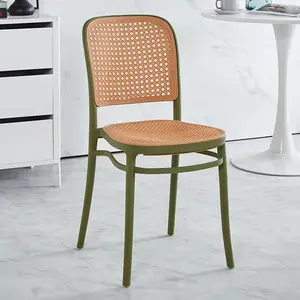 Silla de plástico de ratán Silla de comedor apilable nórdica para el hogar, silla trasera de ocio al aire libre, escritorio y silla con reposabrazos para apartamento pequeño