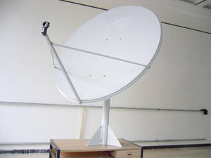 Fournisseur d'usine bon prix récepteur <span class=keywords><strong>de</strong></span> télévision offset universel en bande Ku 60/75/90/120/150cm antenne parabolique en acier Satellite prix en vrac - Product Image 6