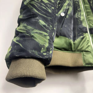 Setelan Olahraga Custom Acid Wash Dua Potong Celana Cargo dan Jaket Bomber Pilot Penerbang Pakaian Luar Pria - Product Image 4