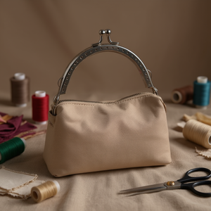 Chiusura a Scatto per Borse 9Cm con Finitura Metallica - Product Image 3