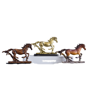 Statuette de cheval simulé, figurine d'animal miniature, cheval en course, peinte à la main, décoration artistique pour la maison, le salon, le meuble TV, porte-bonheur - Product Image 1