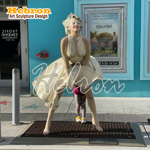 Maßgefertigte Lebensgroße Fiberglas Marilyn Monroe Skulptur Menschliche Statue Handgefertigt Handbemalt für Oster- und Valentinstag-Dekoration - Product Image 6