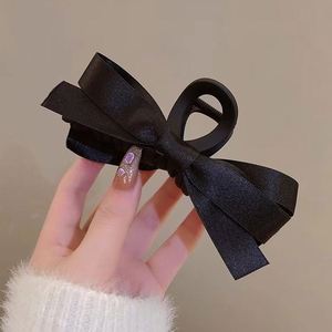 Wedding Party Gift Hepburn Style Black Double Sided <b>Bow</b> Crystal <b>Large</b> Shark Clip Elegant Updos Back Head Hold for Women - Product Image 1