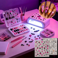 Autocollants 5D en relief pour ongles, motif toile d'araignée et crâne d'Halloween, imperméables, non toxiques, auto-adhésifs, pour fêtes effrayantes
