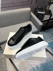 Alexander Baskets basses unisexe en cuir à plateforme épaisse, style Mc, avec talon contrastant et lacets, chaussures décontractées pour la femme urbaine - Product Image 5