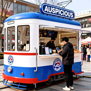 Camion de restauration rétro bleu en forme de tramway avec rails simulés pour la vente de snacks - Product Image 2