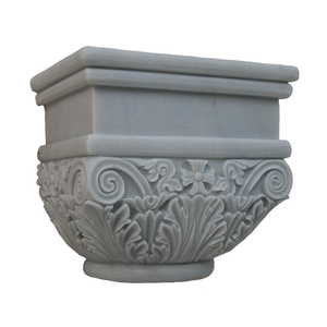 Capitelle de colonne romaine traditionnelle solide, sculptée à la main, en marbre blanc de Carrare, style corinthien, pour usage religieux - Product Image 1