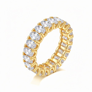 Anillo de Eternidad de Oro Sólido de 18K para Mujer con Moissanita, Corte Brillante Redondo, Engaste Pavé, Estilo Clásico, Joyería de Compromiso - Product Image 1