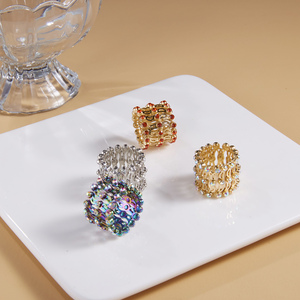 Nouvelle conception, bagues magiques 2 en 1 pliables et rétractables, zircon multicouche, bagues torsadées pour femmes, bracelets à breloques pour filles, bijoux tendance - Product Image 5