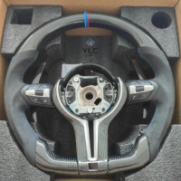 Volant en fibre de carbone série 1/3/5/6/7/8 utilisé pour BMW X1 X3 X5 X6 E30 E34 E36 E46 E81 E70 E82 E87 E90 E91 E92 E93 E60 E46