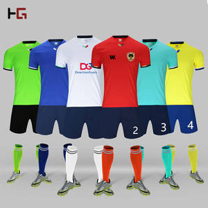 Оптовая продажа, дышащая быстросохнущая тренировочная Футбольная форма - Product Image 1